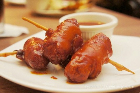 sausages wrapped with bacon