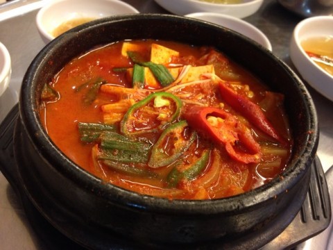 Kimchi stew 