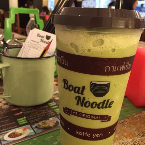 Nv expect green tea latte can be so good in thai restaurant 👍