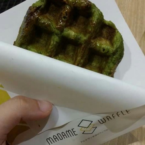 I think most of you had been trying this waffle before
This is the first time I try this waffle and I love the taste because this waffle have its special
