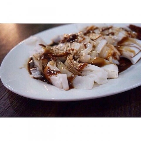 The lovely pg style Chee cheong fun with the sweet sauce and prawn paste. Awesome 