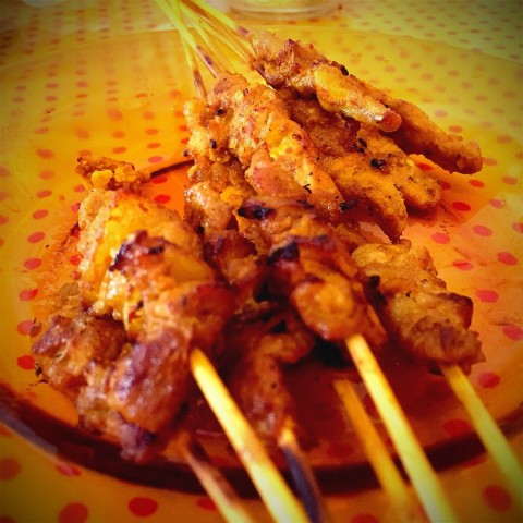 Sate a little too small portion for a 80 cents.. Taste also not as standard as normal Sate Kajang.. Not quite worth..